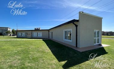 Casa en Venta en Laguna Azul Apto Crédito
