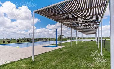 Casa en Venta en Laguna Azul Apto Crédito