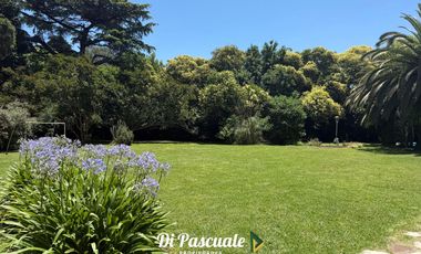 VENTA Quinta Con Dependencia, 2 Quinchos, Pileta y Cancha De Paddle Ideal Inversores - Trujui