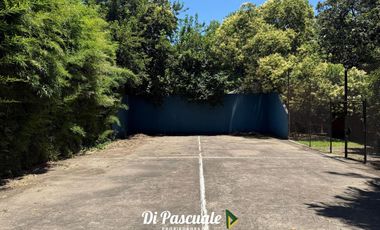 VENTA Quinta Con Dependencia, 2 Quinchos, Pileta y Cancha De Paddle Ideal Inversores - Trujui