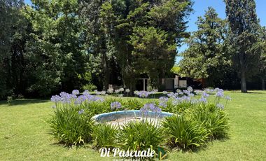VENTA Quinta Con Dependencia, 2 Quinchos, Pileta y Cancha De Paddle Ideal Inversores - Trujui