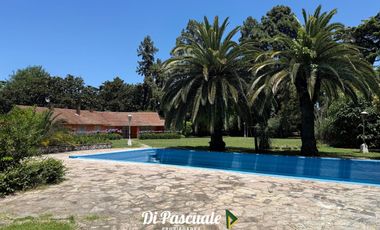 VENTA Quinta Con Dependencia, 2 Quinchos, Pileta y Cancha De Paddle Ideal Inversores - Trujui