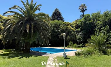 VENTA Quinta Con Dependencia, 2 Quinchos, Pileta y Cancha De Paddle Ideal Inversores - Trujui