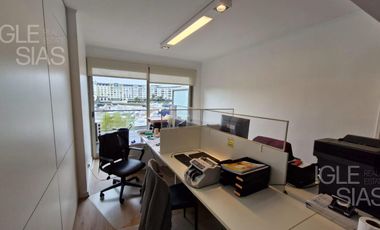 Oficina en alquiler con vista al río, en Studios de la Bahía, Nordelta