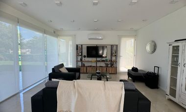Alquiler Anual  Casa en Haras del Sol - Pilar ( Disponible a partir de Abril)