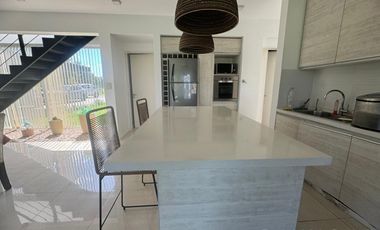 Alquiler Anual  Casa en Haras del Sol - Pilar ( Disponible a partir de Abril)