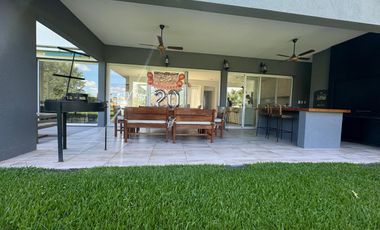 Alquiler Anual  Casa en Haras del Sol - Pilar ( Disponible a partir de Abril)