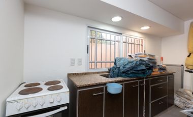 Casa tres ambientes en venta San Martín