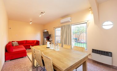Casa tres ambientes en venta San Martín