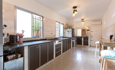 Casa tres ambientes en venta San Martín