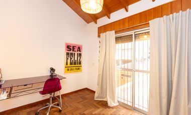 Casa tres ambientes en venta San Martín
