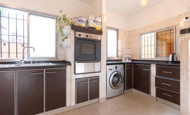 Casa tres ambientes en venta San Martín