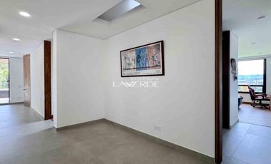 Casa Moderna de Lujo en Renania - Vista a Montañas y Cine Privado