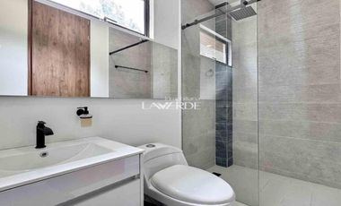 Casa Moderna de Lujo en Renania - Vista a Montañas y Cine Privado