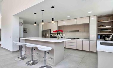 Casa Moderna de Lujo en Renania - Vista a Montañas y Cine Privado