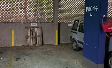 Venta Cochera en Centro