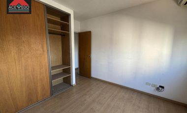 Departamento 4 amb. en Alem 251