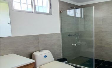 Casa cerca a la playa, amoblada en arriendo, en rodadero