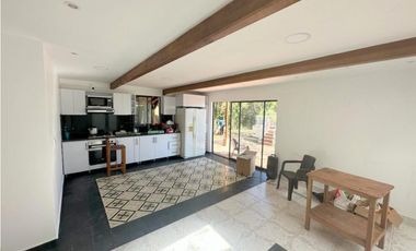 ARRIENDA PLUS INMOBILIARIO. Casa en Santa elena Cerca al D1