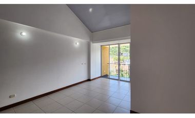 ARRIENDO APARATMENTO LA VEGA