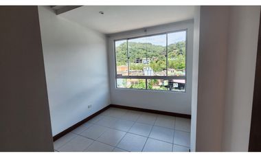 ARRIENDO APARATMENTO LA VEGA
