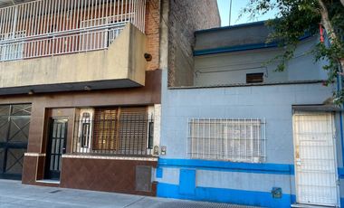 Terreno a 200 m de la estacion V Urquiza.