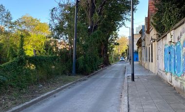 Terreno a 200 m de la estacion V Urquiza.
