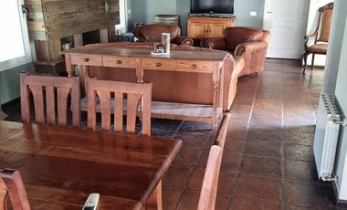 ALQUILER-Haras del sur-Casa 5amb.Muy linda!! Pileta-Parrilla-231m2-Terreno 1588m2