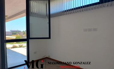 Casa venta Lares de Canning