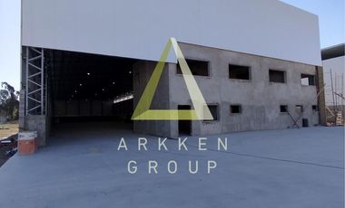 Excelente nave industrial en alquiler