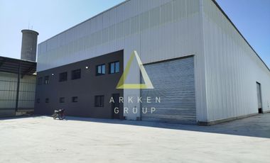 Excelente nave industrial en alquiler