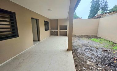 Casa a estrenar 3D, Belisario Roldan 1ra cuadra alt Av Mate de Luna 4100. zona parque Guillermina