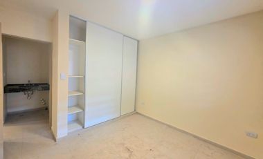 Casa a estrenar 3D, Belisario Roldan 1ra cuadra alt Av Mate de Luna 4100. zona parque Guillermina