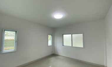 Single house for sale Supalai Moda Project Muang Ubon Ratchathani, renovated, 2-story detached house, surrounded by community areas. Convenient transp