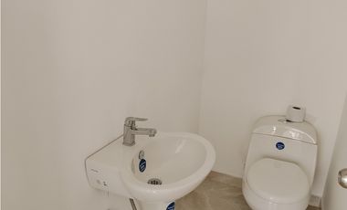 ARRIENDO CASA 160 M2 3 PISOS - EL CEDRO - CHIA
