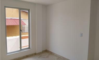 ARRIENDO CASA 160 M2 3 PISOS - EL CEDRO - CHIA