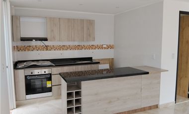 ARRIENDO CASA 160 M2 3 PISOS - EL CEDRO - CHIA