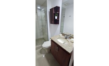 APARTAMENTO EN ARRIENDO AMOBLADO CIUDAD DEL RIO