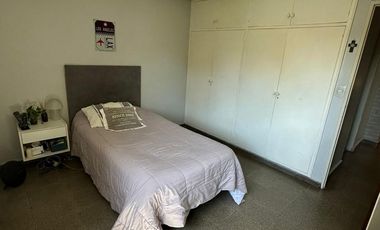 Casa en venta en General Paz 1100