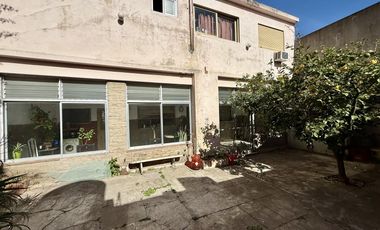 venta-Casa - PH , Ramos Mejia-patio- quincho- garage- amplia terraza-5 ambientes-ph-lote propio-
