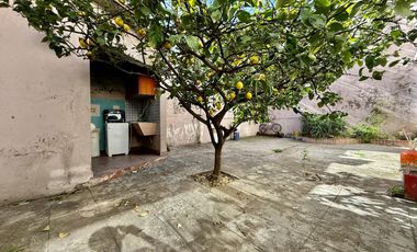 venta-Casa - PH , Ramos Mejia-patio- quincho- garage- amplia terraza-5 ambientes-ph-lote propio-