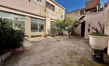 venta-Casa - PH , Ramos Mejia-patio- quincho- garage- amplia terraza-5 ambientes-ph-lote propio-