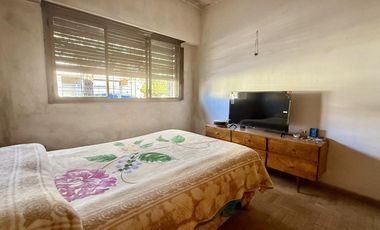 venta-Casa - PH , Ramos Mejia-patio- quincho- garage- amplia terraza-5 ambientes-ph-lote propio-