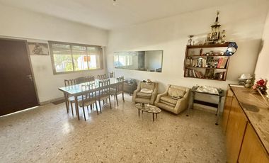 venta-Casa - PH , Ramos Mejia-patio- quincho- garage- amplia terraza-5 ambientes-ph-lote propio-