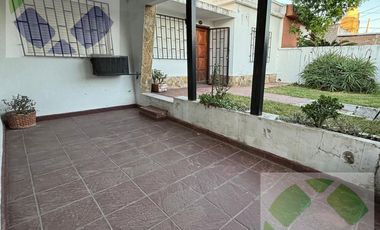 Casa en  Casiano Calderon