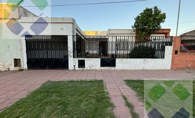 Casa en  Casiano Calderon