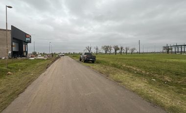 Terreno con posibilidad de lindero en Don Mateo