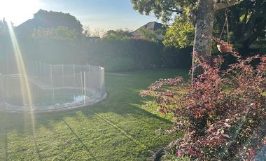 VENTA casa moderna con spa y piscina en Fincas de Iraola Lote Central