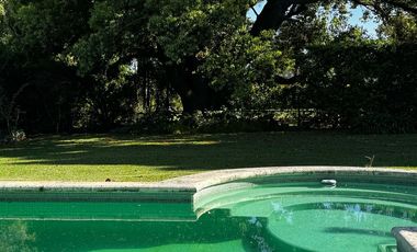 VENTA casa moderna con spa y piscina en Fincas de Iraola Lote Central