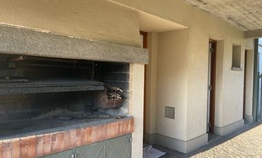 VENTA casa moderna con spa y piscina en Fincas de Iraola Lote Central